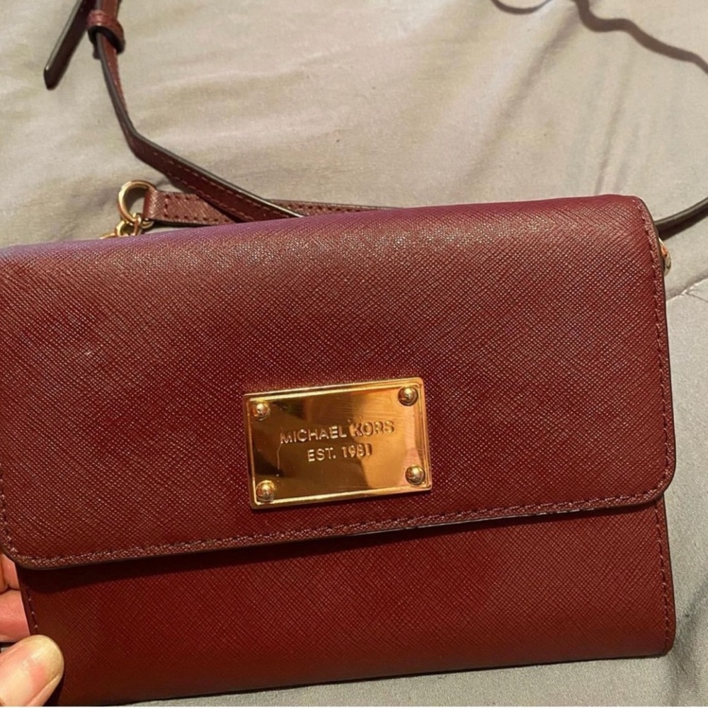 Mk cross body purse